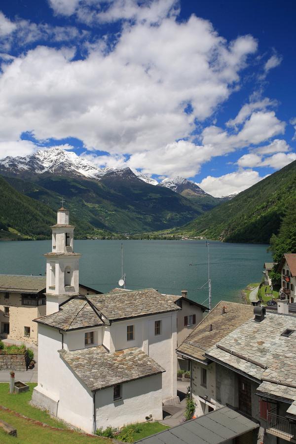 Hotel Centrale, Typically Swiss Poschiavo Εξωτερικό φωτογραφία